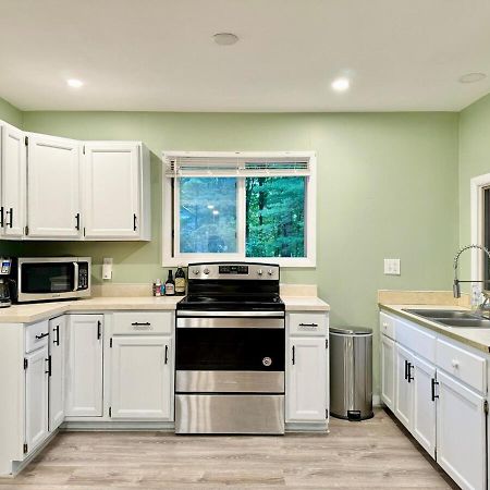 Cayuga Lake Cottage With Private Lake Access Washingtonville Luaran gambar